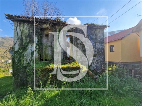 Moradia para Restaurar T0